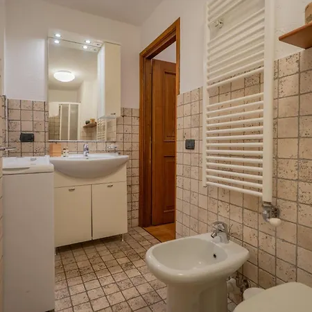 Casa Julie - Accogliente Rifugio Nella Quiete - Cour 0157 *